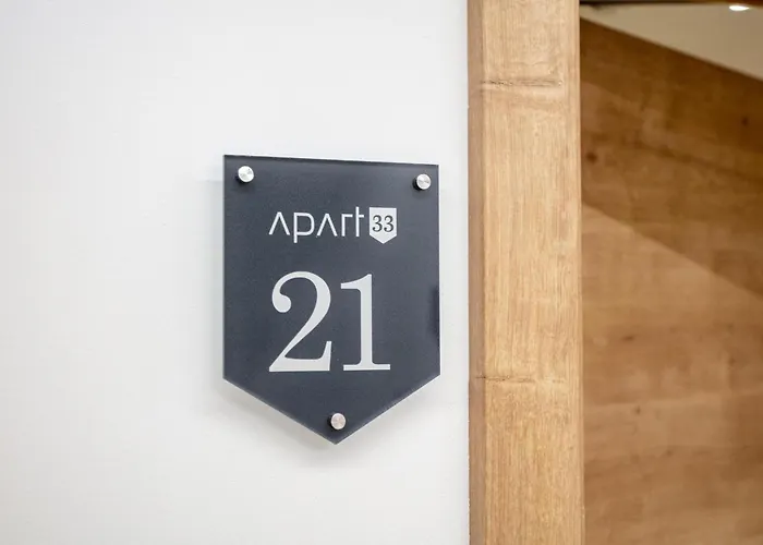 Apart33 1-21 Apartment *